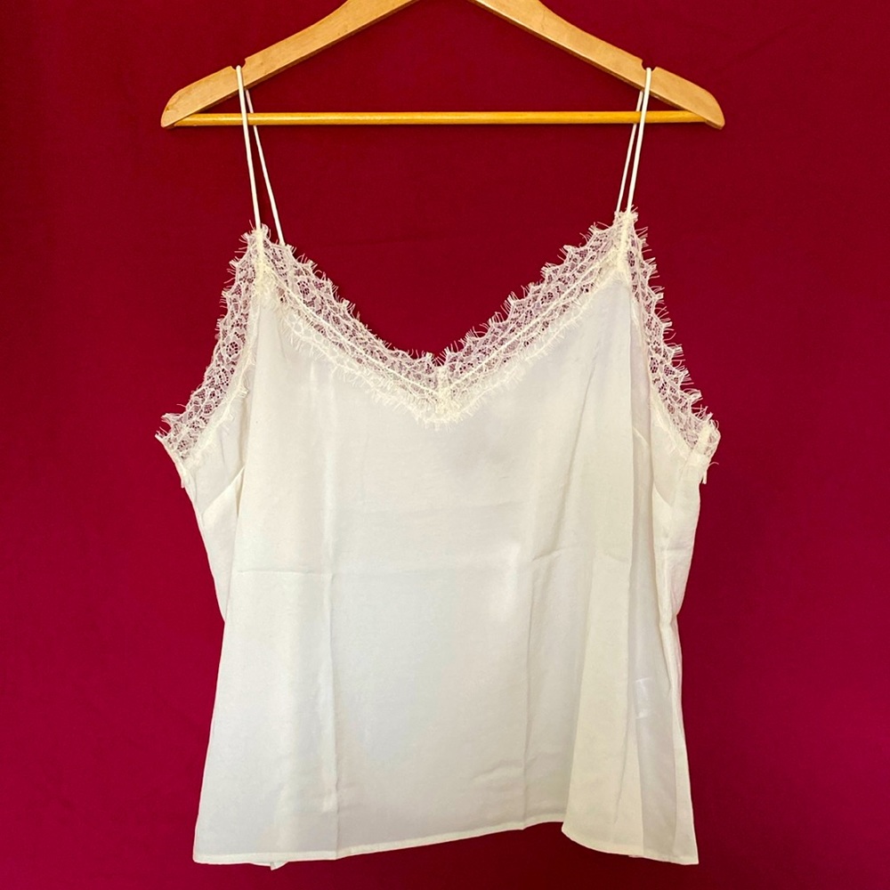 Banana Republic Factory. NEW With TAGS. XL Lace-Trimmed Camisole.